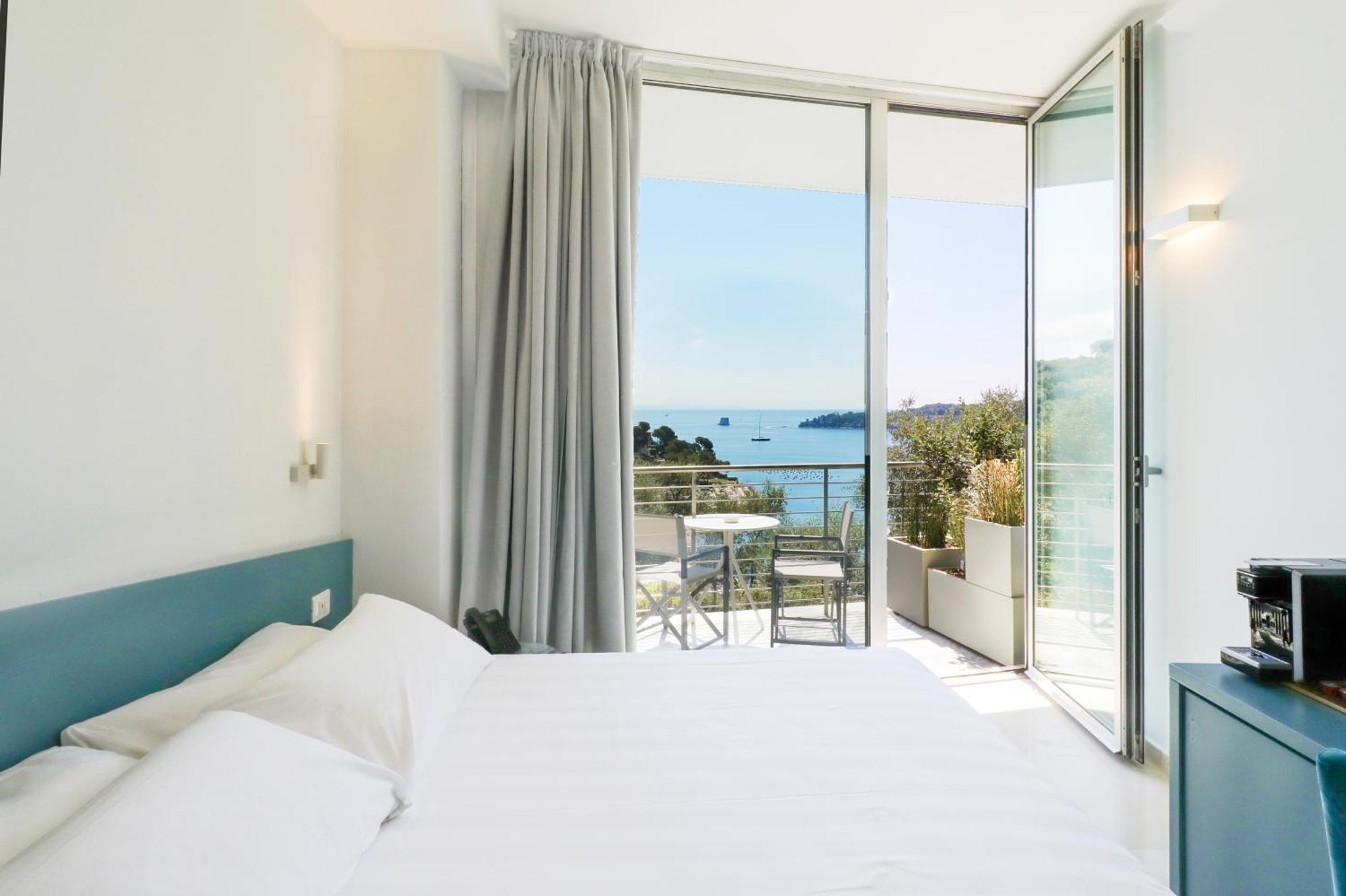Cristallo Park 4*
